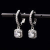 18k White Gold Stud Earrings 50 Minutes Ears